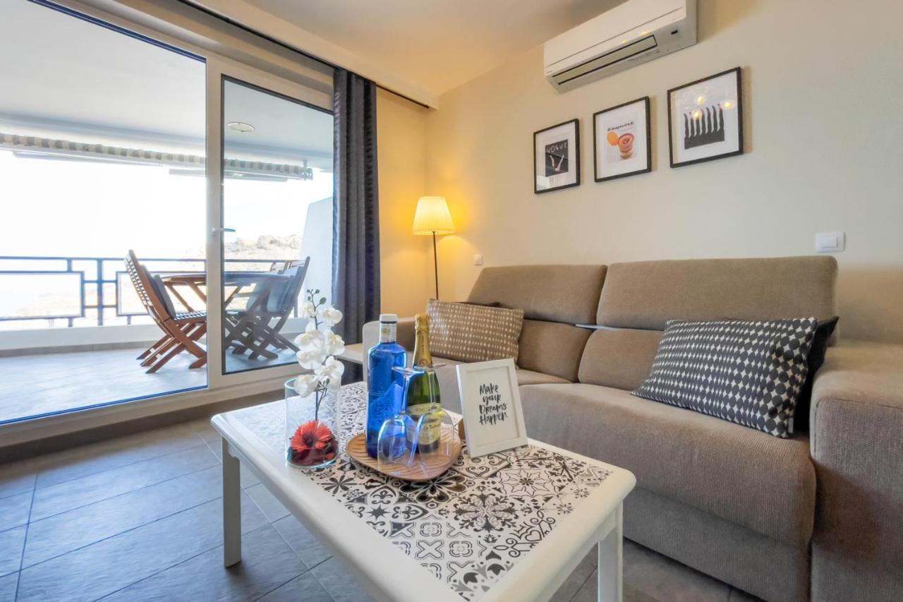 Stunning Views Guaranteed Apartment เตารีโต ภายนอก รูปภาพ